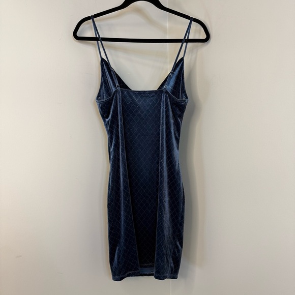 Blashe Baby Blue Glitter Cowl Neck Dress Size M – Fitted Perfect for New Year’s - Picture 4 of 6